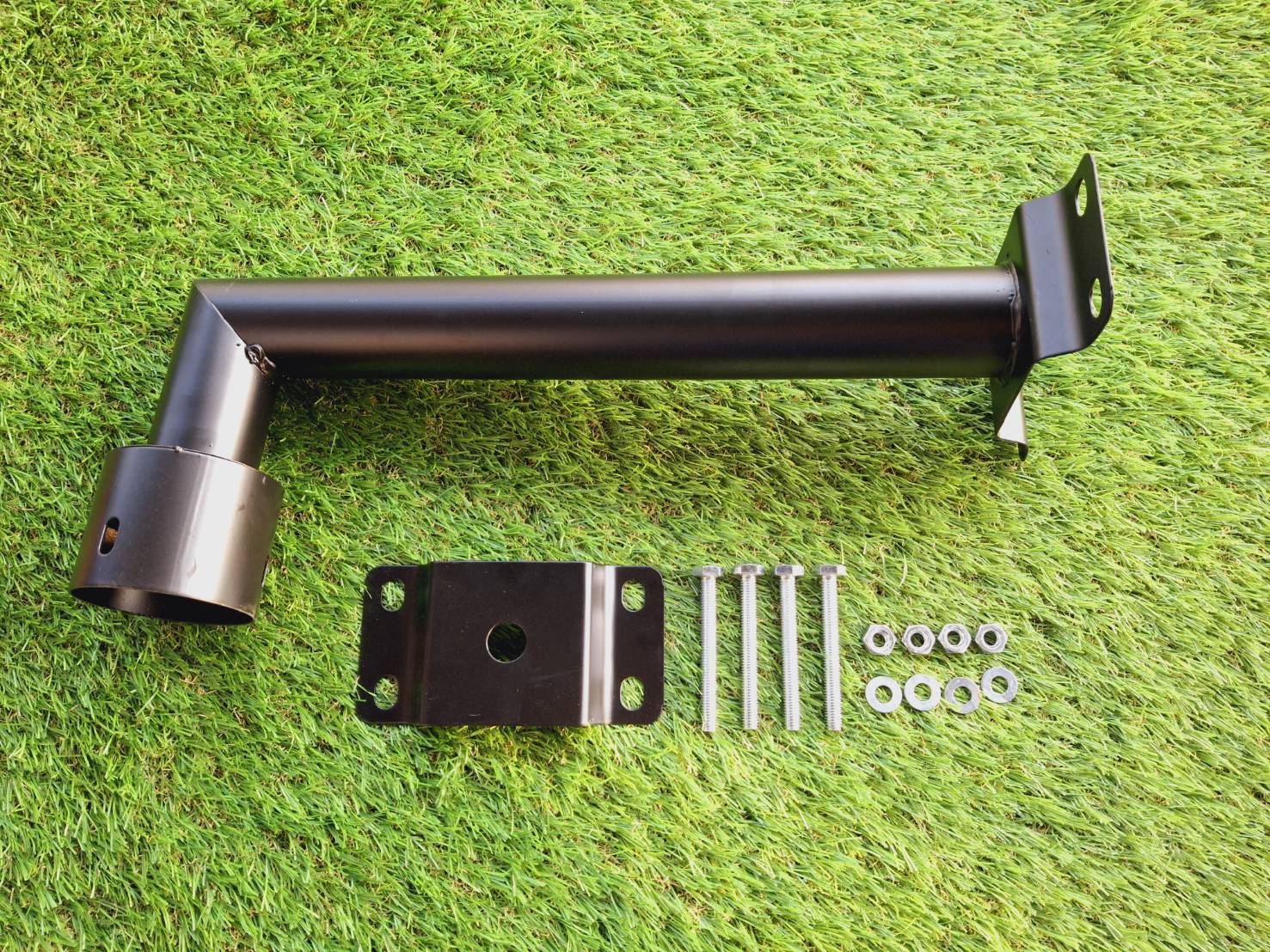 ขายึดผนังโคมไฟ UFO ปลาย 3 นิ้ว แบบฉาก (มีรอยขูดขีด)