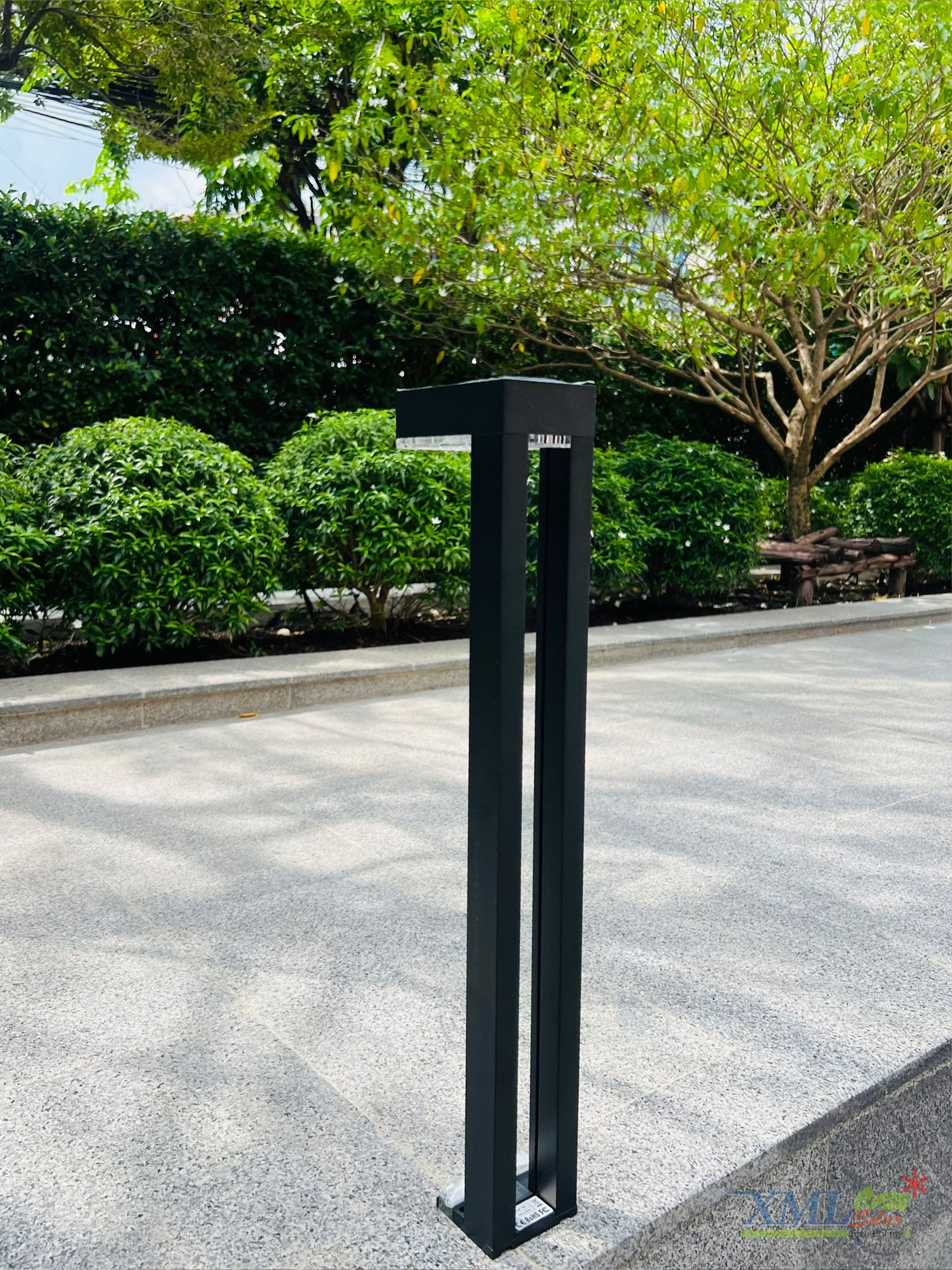 ไฟสนามโซล่าเซลล์ รุ่น มินิมอล (4 Led) (แสง : เหลืองวอมไวท์)(1 แถม 1)