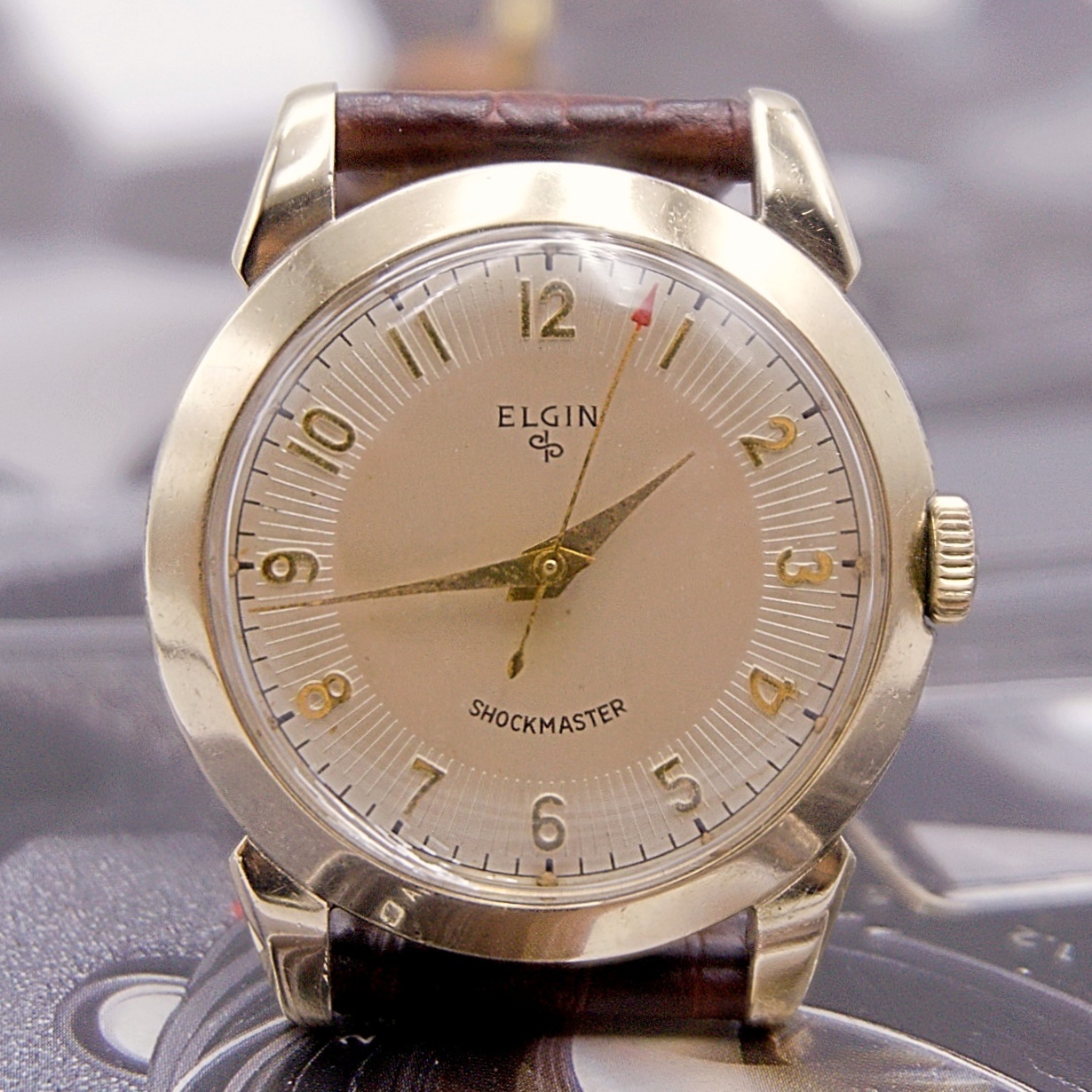 นาฬิกาเก่า ELGIN ไขลาน พร้อมกล่องเดิม