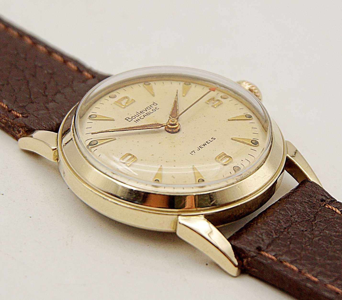 นาฬิกาเก่า BOULEVARD ไขลาน