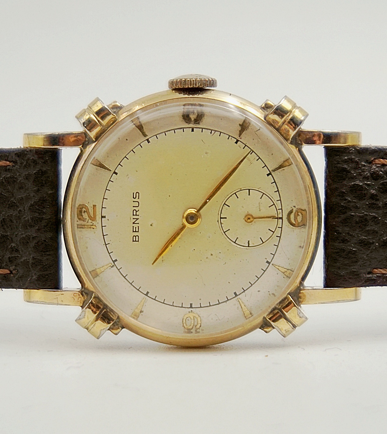 นาฬิกาเก่า BENRUS ไขลานสองเข็มครึ่ง พร้อมกล่อง