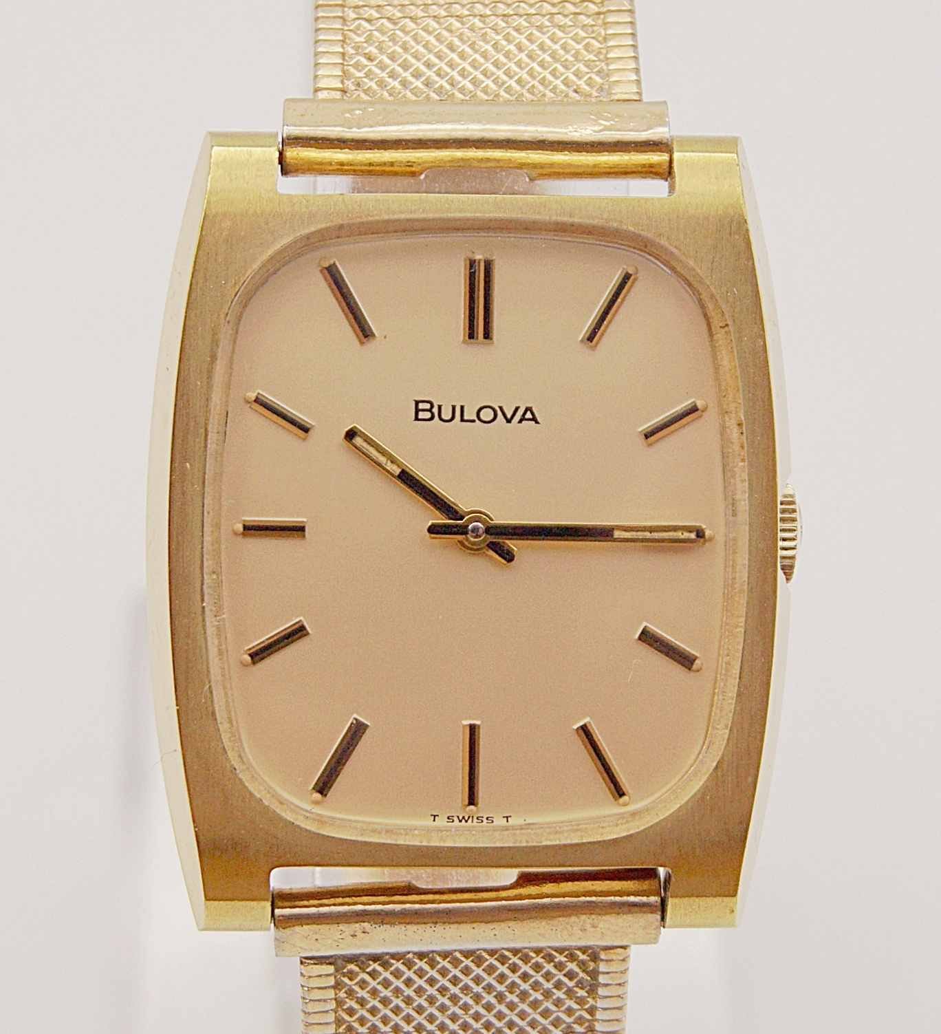 นาฬิกาเก่า BULOVA ไขลาน