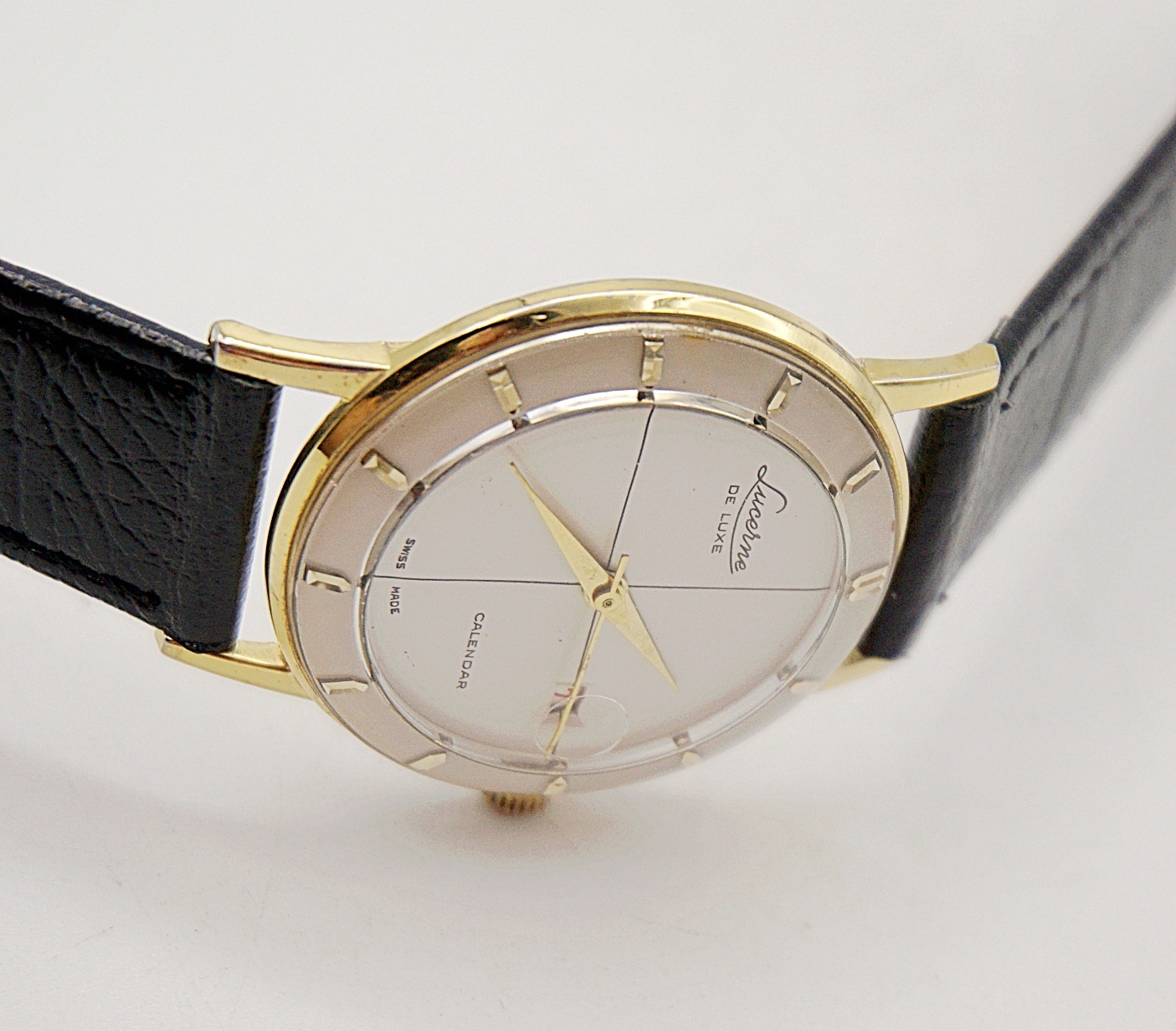 นาฬิกาเก่า LUCERNE ไขลาน