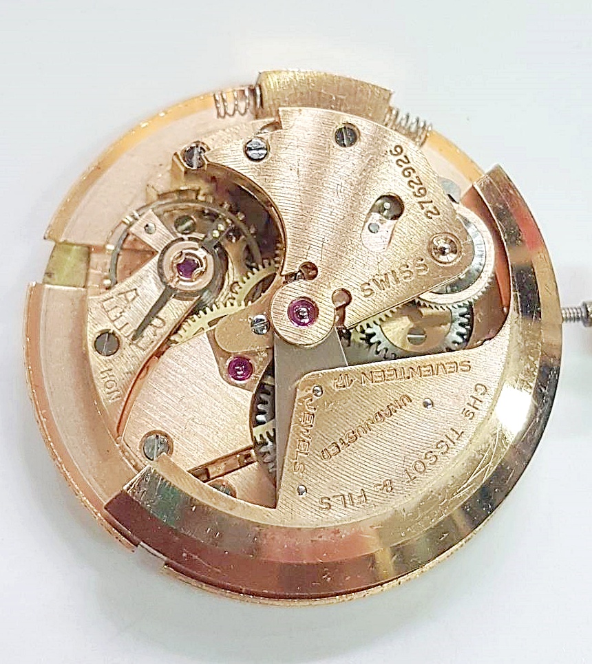 นาฬิกาเก่า TISSOT ออโตเมติกครึ่งรอบ