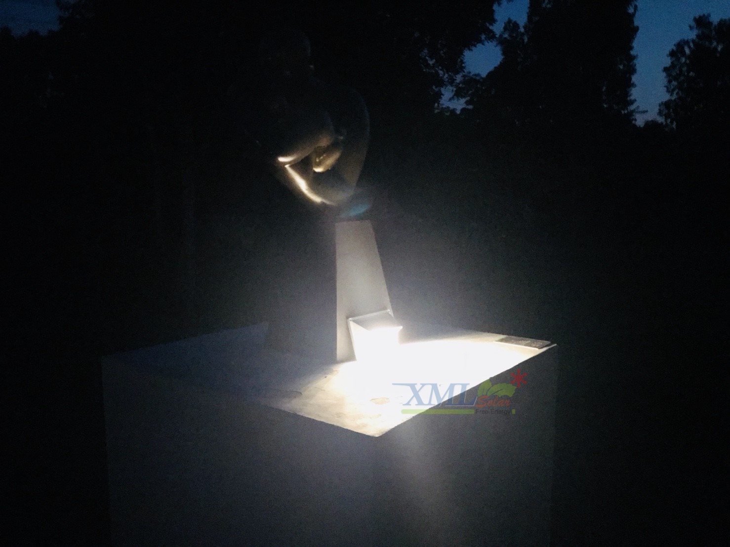 ไฟบันไดโซล่าเซลล์ ทรงสี่เหลี่ยม 5 SMD LED