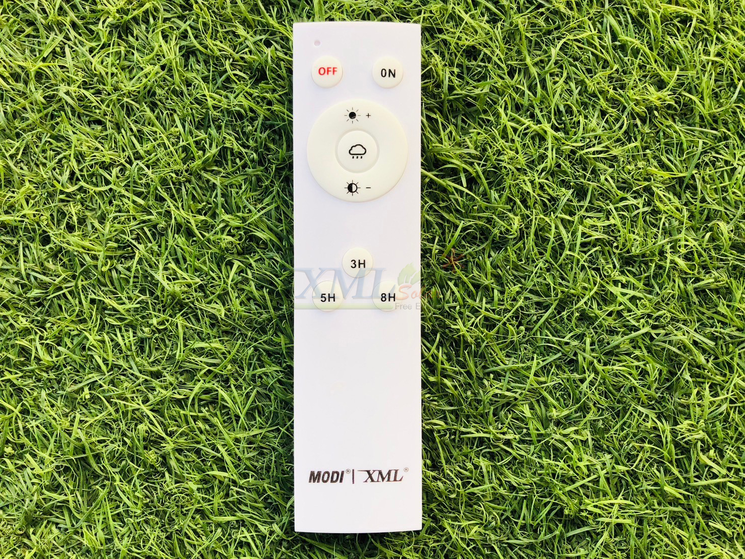 โคมไฟถนนโซล่าเซลล์ UFO ทรงกลม รุ่น MD-SLT-39-300W Plus