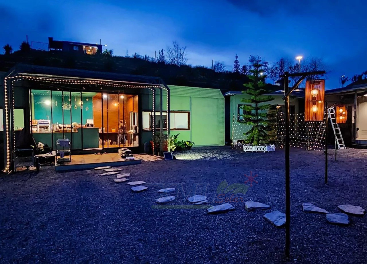 โคมไฟแขวน โซล่าเซลล์ รุ่น MD-S3003 (แสง : เหลืองวอมไวท์)