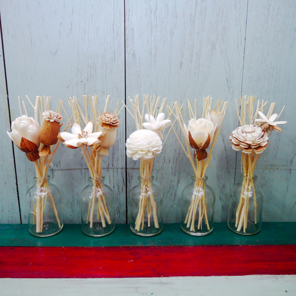 ก้านไม้งาสีธรรมชาติ 6.5" + ดอกไม้ดูดน้ำหอม 5 ช่อ (ดอกไม้ 2 ดอก/ช่อ)