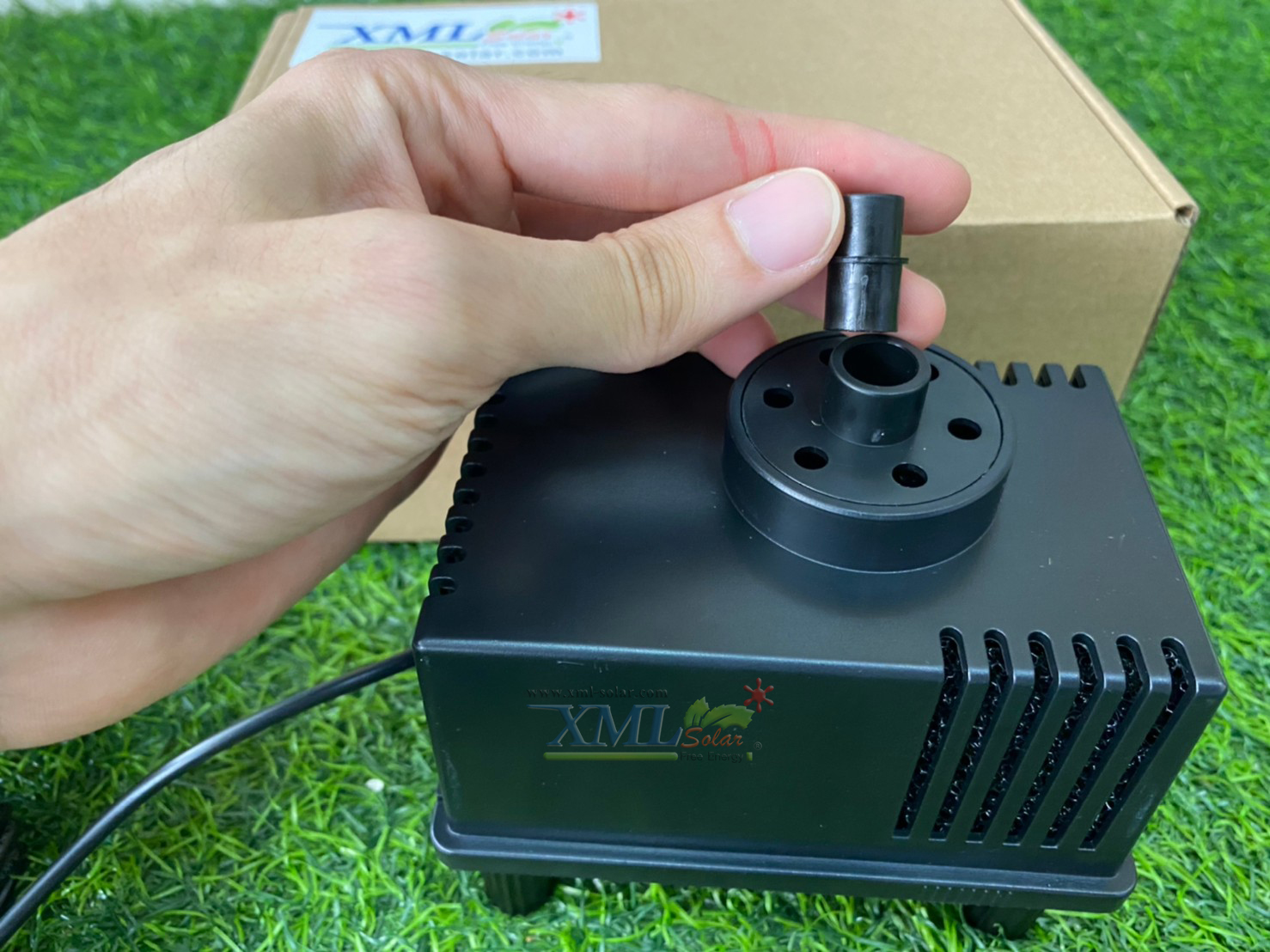 น้ำพุพลังเเสงอาทิตย์ (รุ่น เเผงเเยก) -ไซส์เล็ก (ขนาดแผงโซล่าเซลล์)