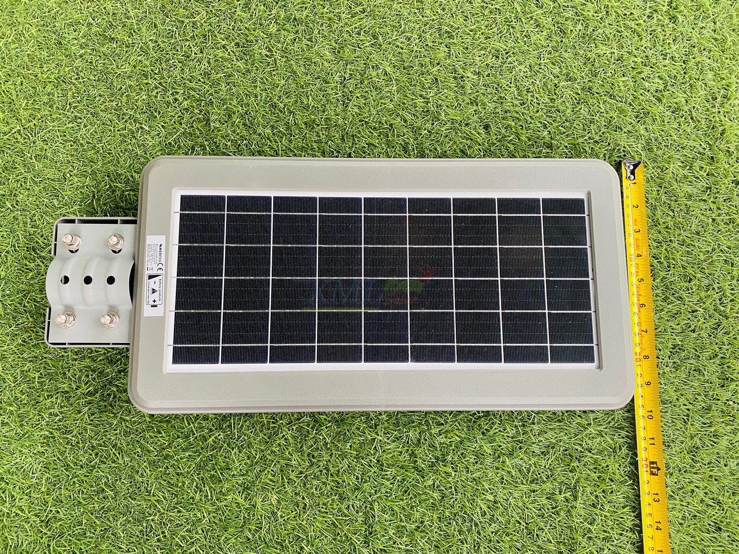 โคมไฟถนนโซล่าเซลล์ XML-Solar 200W (แสง : ขาว)(สว่างค้าง)