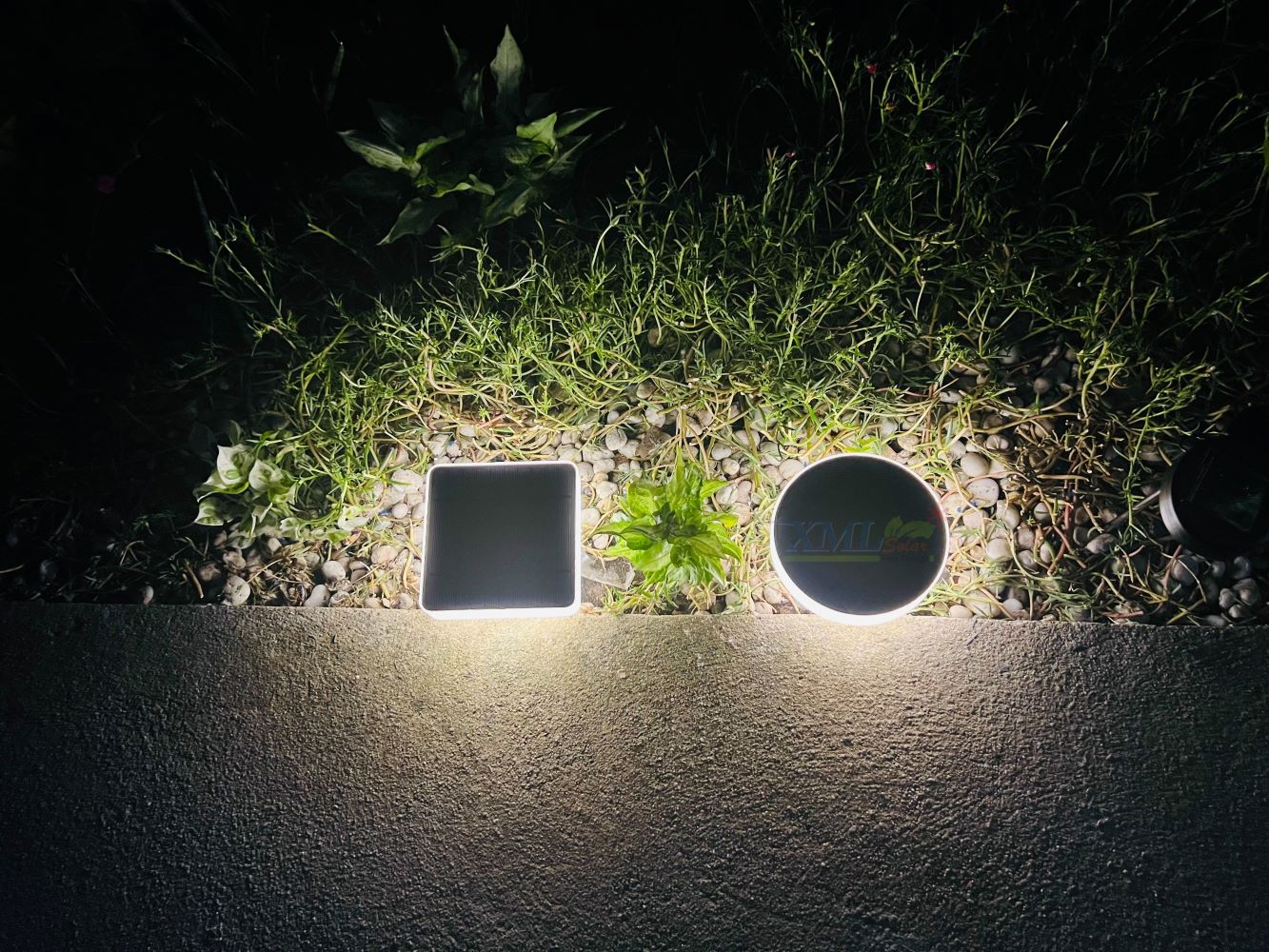 โคมไฟฝังพื้นโซล่าเซลล์ ทรงกลม รุ่น DPD-0544 (แสงขาว + เหลืองวอมไวท์)