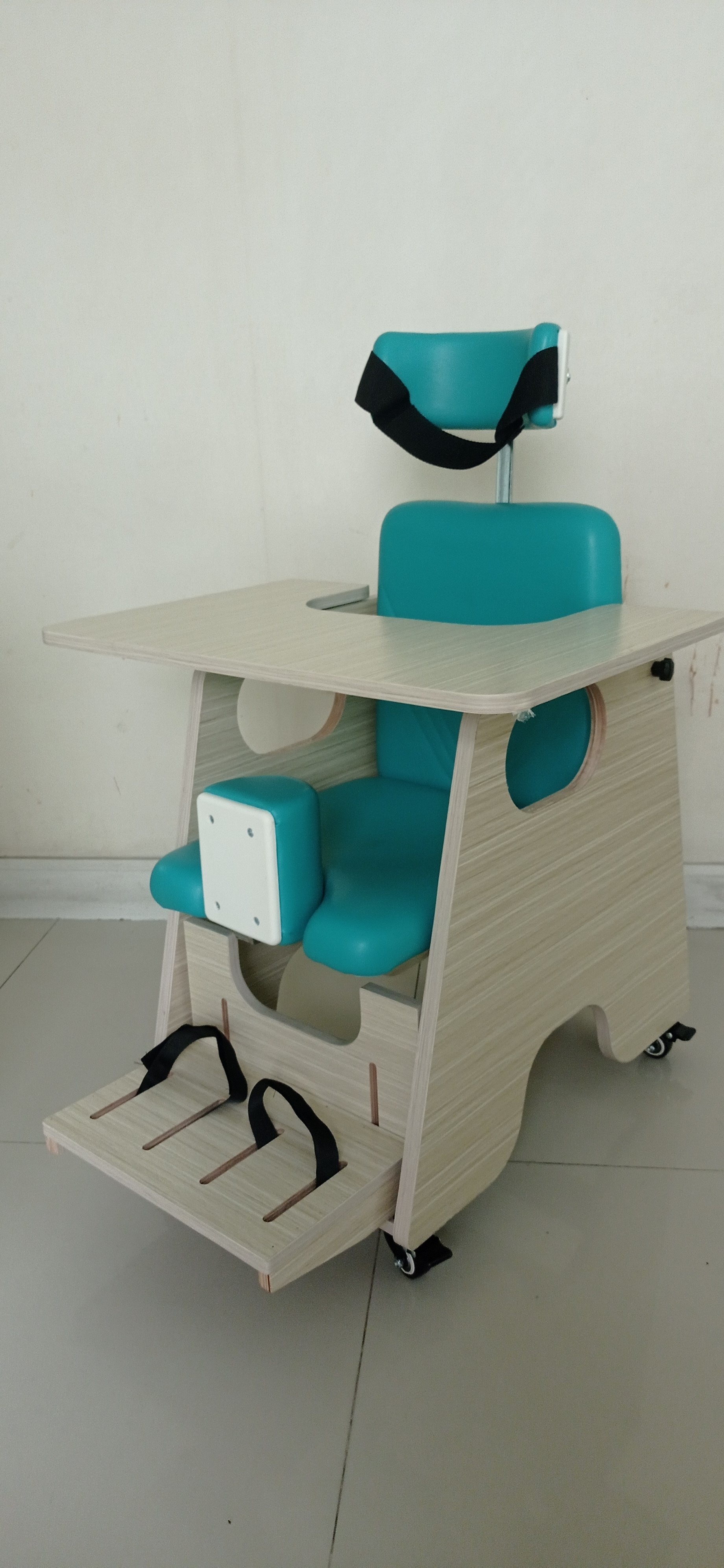 เก้าอี้พัฒนาการสำหรับเด็กสมองพิการ Cerebral palsy chairs rehabilitation for disabled children