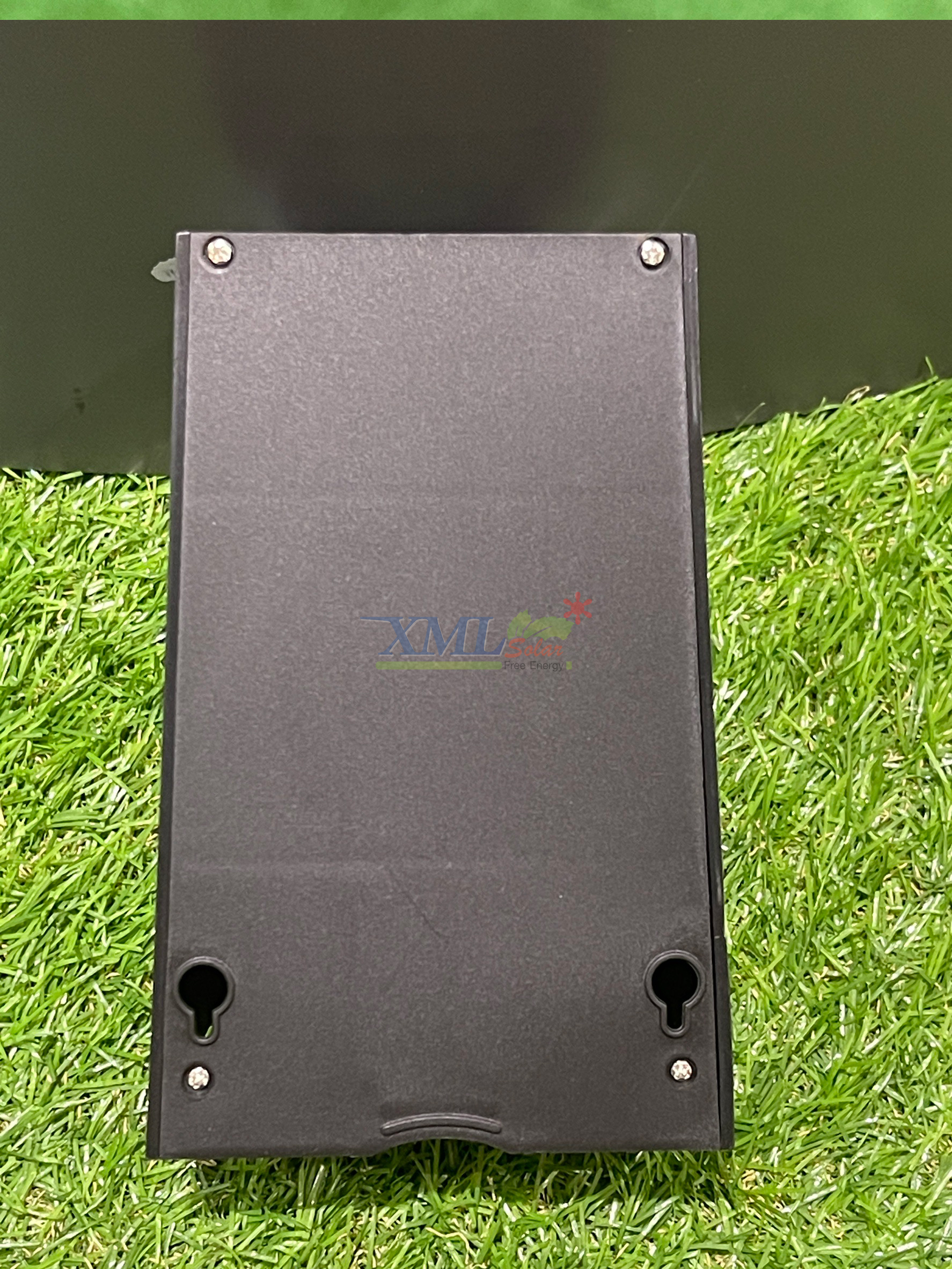 ไฟผนังโซล่าเซลล์ รุ่น MD-SOLAR-H1001 ระบบสว่างค้าง (แสง : เหลืองวอมไวท์)(1 แถม 1)