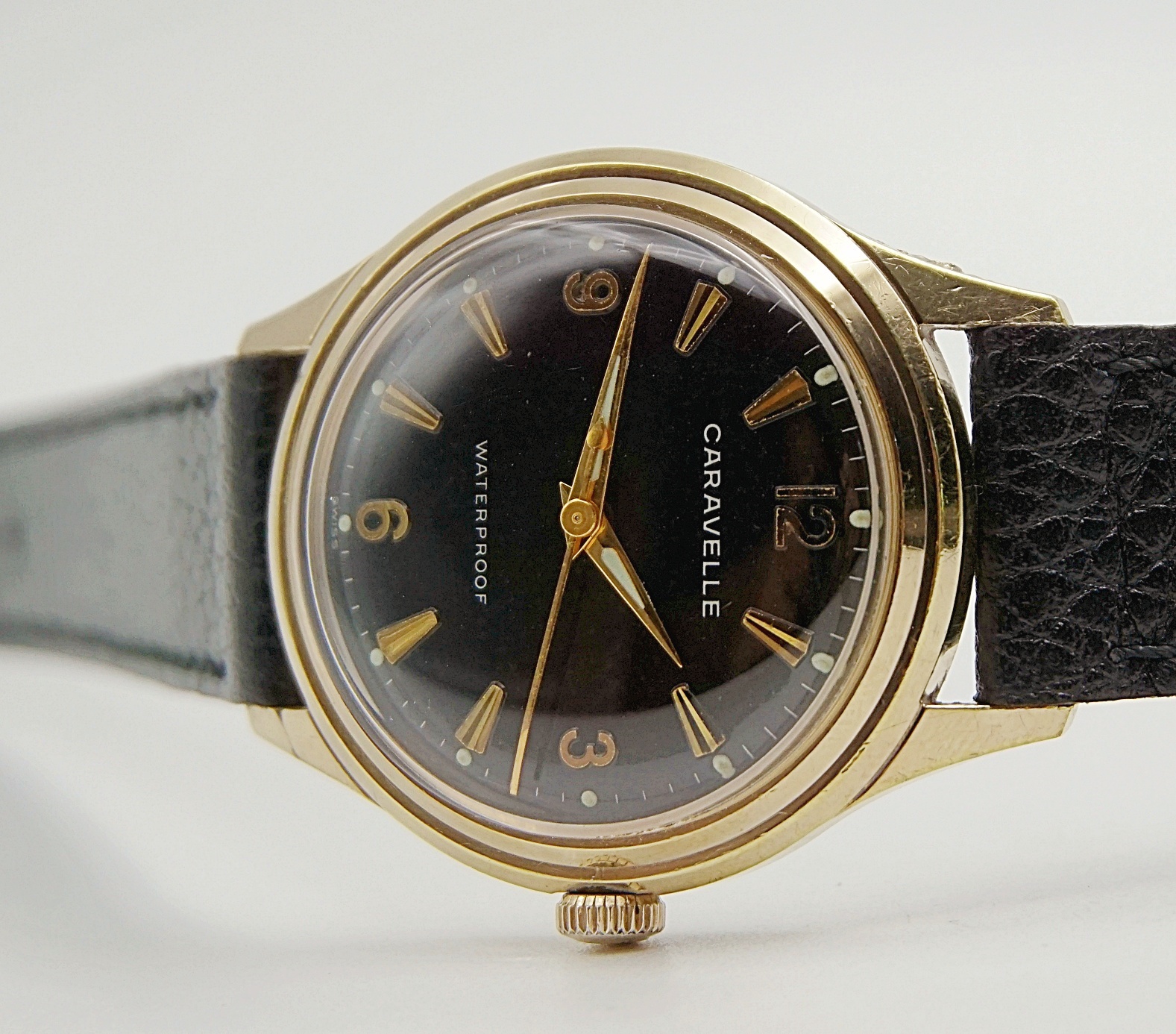 นาฬิกาเก่า CARAVELLE ไขลาน