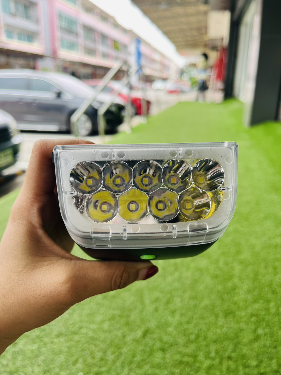 ไฟติดผนังโซล่าเซลล์ รุ่น SSL-02