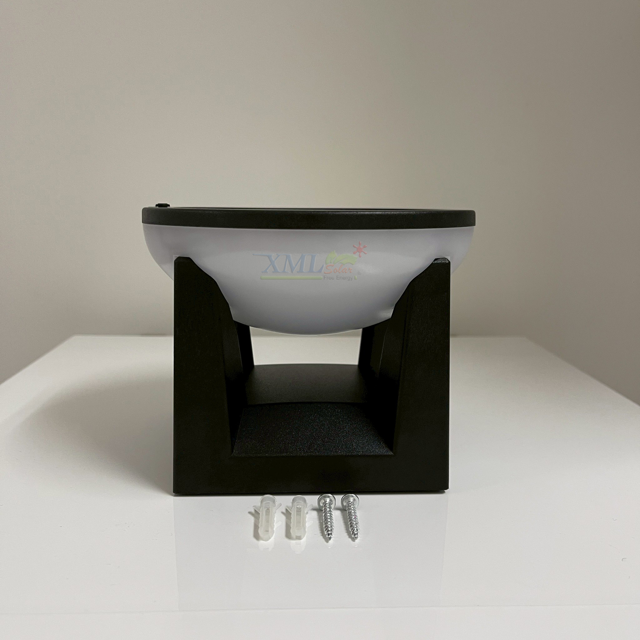 โคมไฟหัวเสาโซล่าเซลล์ Solar LED Pillar รุ่น LSXML-208 (เปิดได้ 3 แสง)