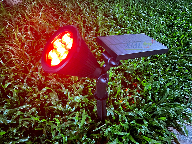 สปอร์ตไลท์ปักสนามโซล่าเซลล์ 7 LED(super bright) (เเสง : แดง)
