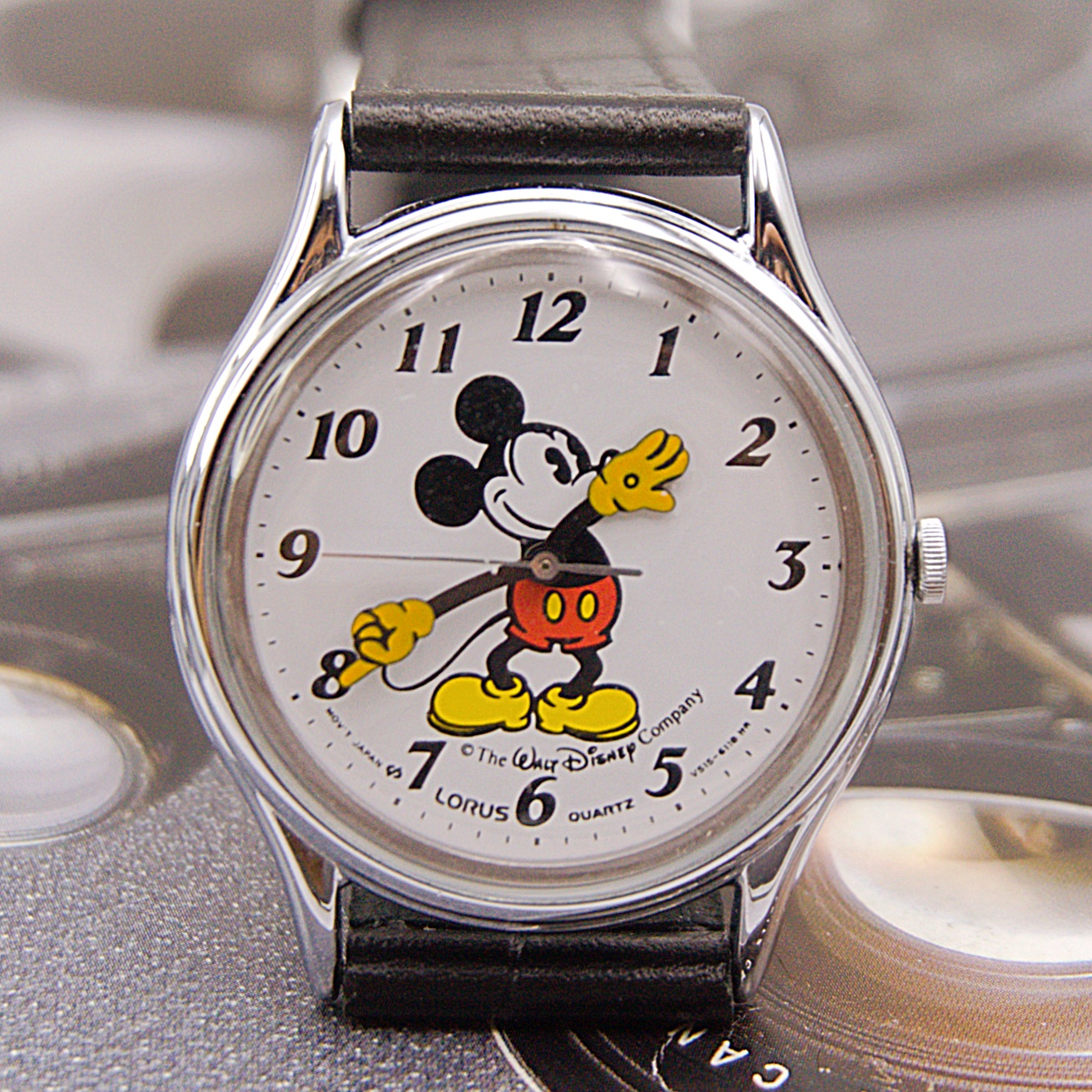นาฬิกาเก่า MICKEY MOUSE BY LORUS