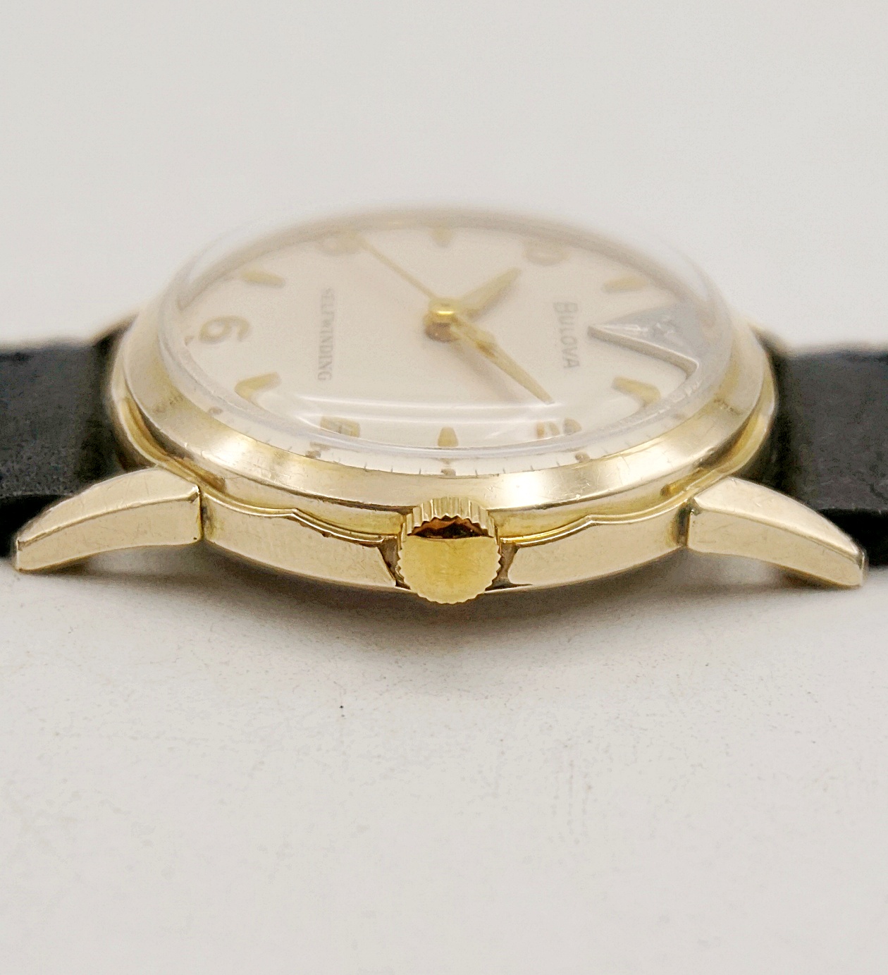 นาฬิกาเก่า BULOVA ออโตเมติก