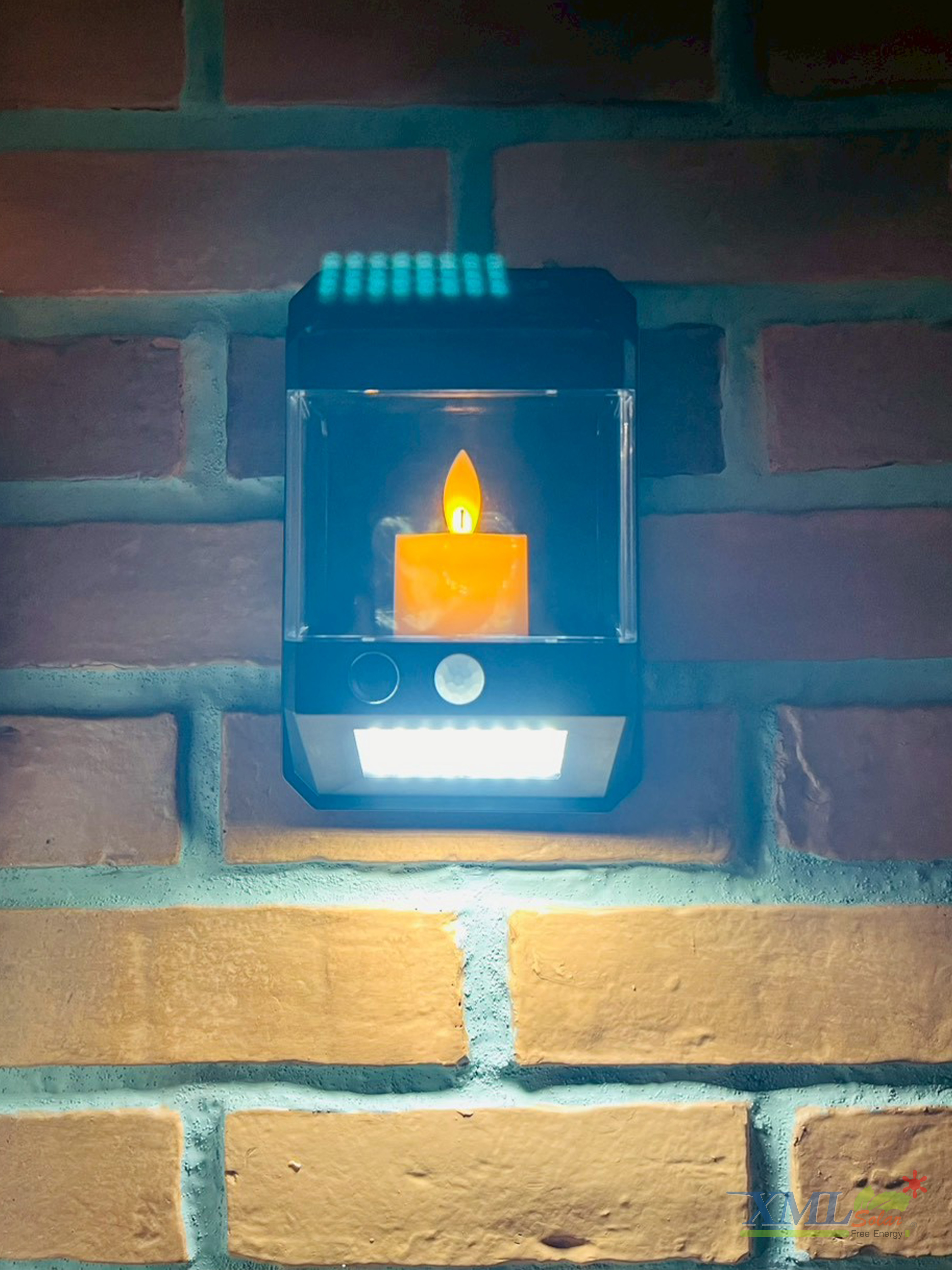 โคมไฟติดผนังเชิงเทียนโซล่าเซลล์ ระบบเซนเซอร์ กันน้ำIP65 เปิดปิดอัตโนมัติ (แสง : เหลือง+แสงขาว)