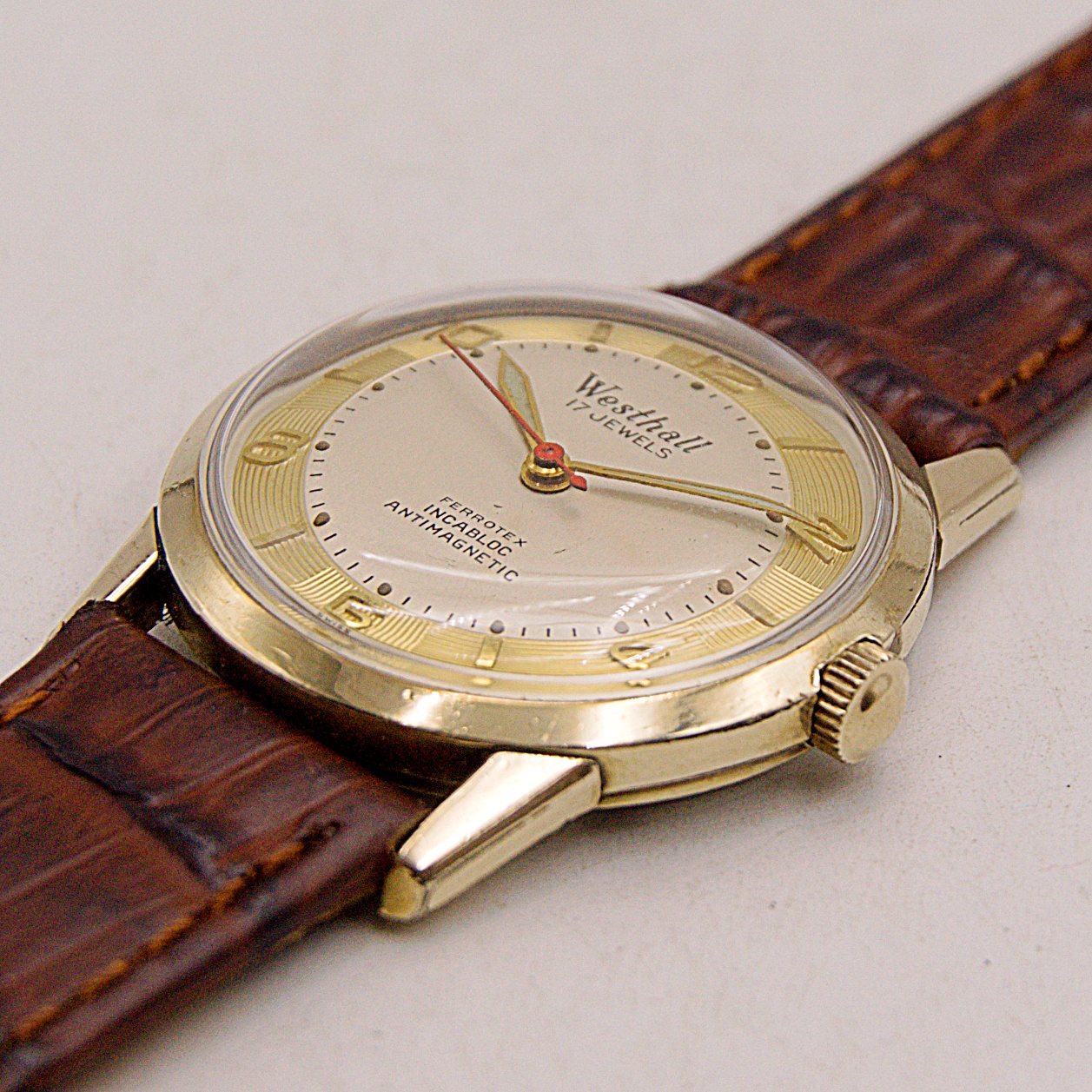 นาฬิกาเก่า WESTHALL ไขลาน