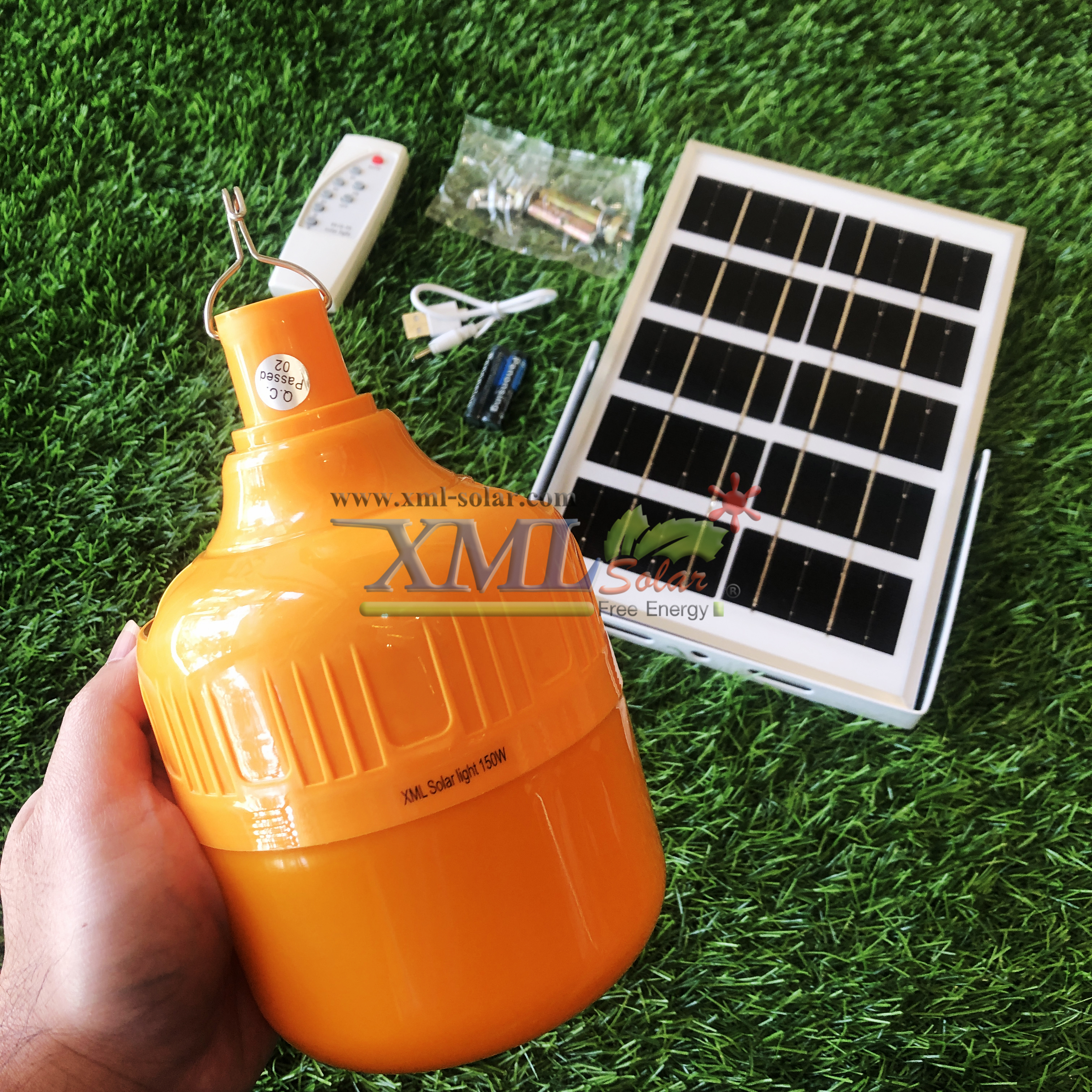 ไฟตุ้มโซล่าเซลล์ชนิดไล่ยุง รุ่น 150w (แสงสีส้ม)(แผงใหญ่)