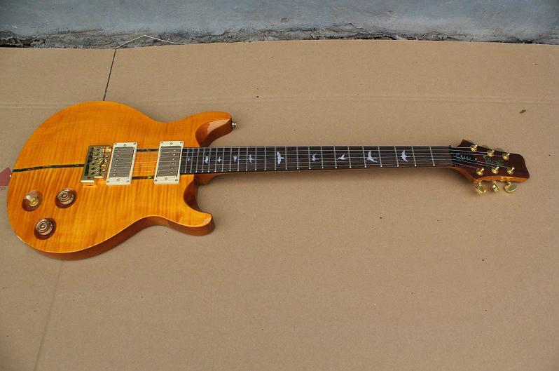PRS.Style Santana Signature Model