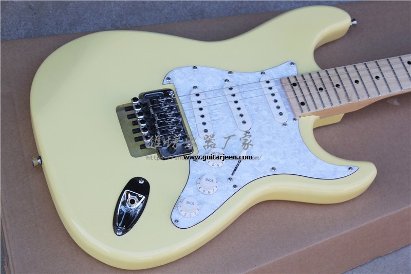 FenderStyle startocaster 24 fert FR Yngwie Malmsteen