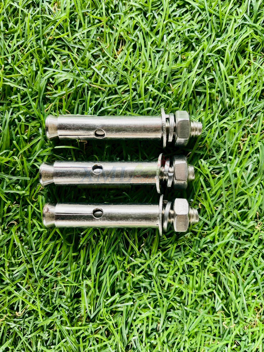 โคมไฟปักสนามโซล่าเซลล์ รุ่น TC-231 (เปิดได้ 2 แสง)