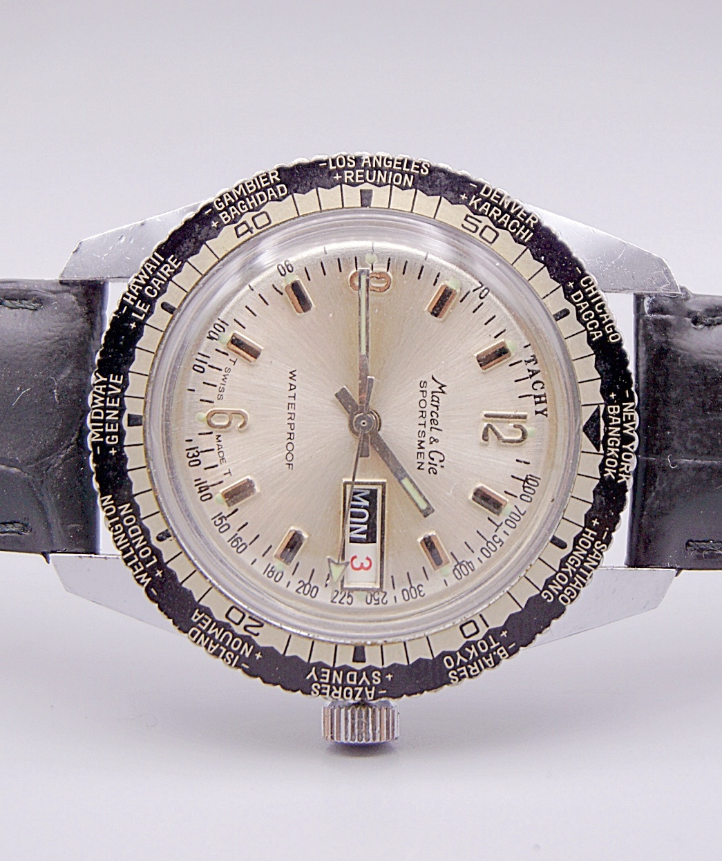 นาฬิกาเก่า MARCEL & CIE ไขลาน