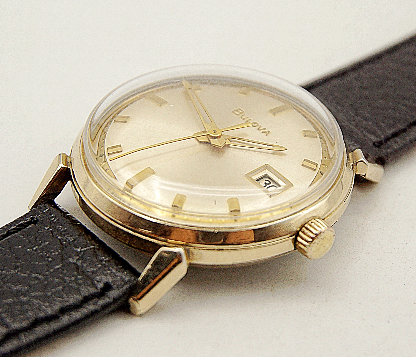 นาฬิกาเก่า BULOVA ไขลาน