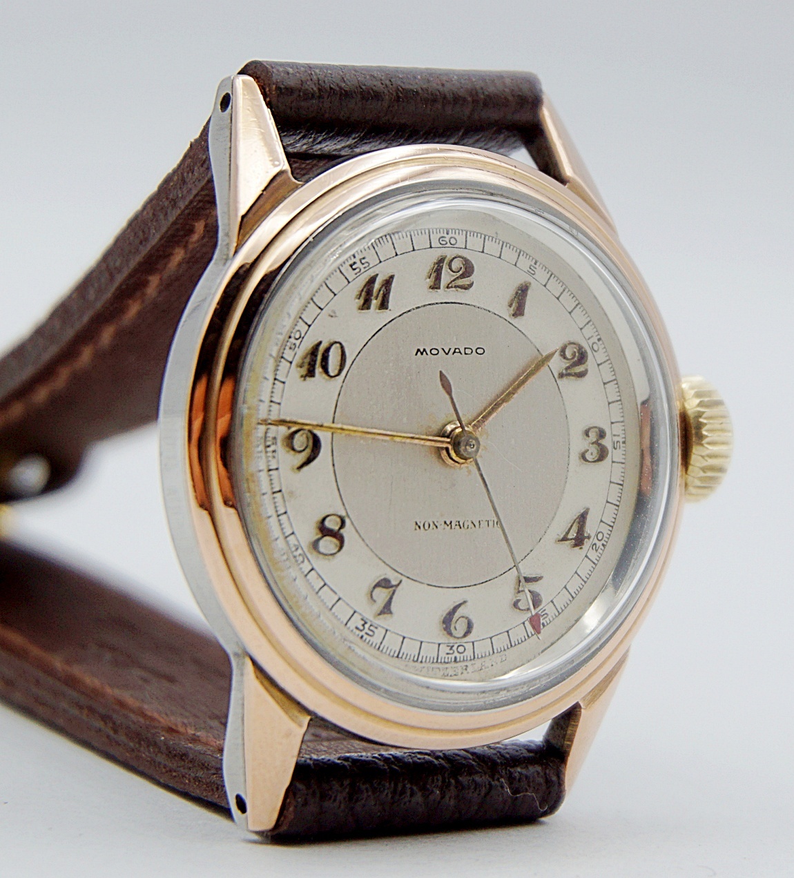 นาฬิกาเก่า MOVADO ไขลาน