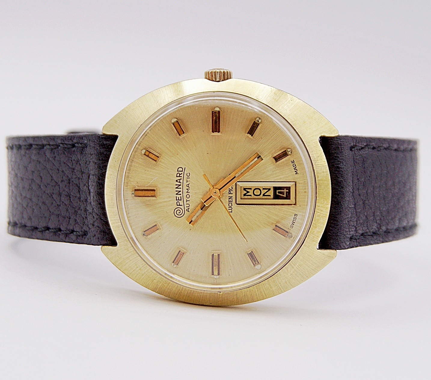 นาฬิกาเก่า PENNARD BY LUCIEN PICCARD ออโตเมติก