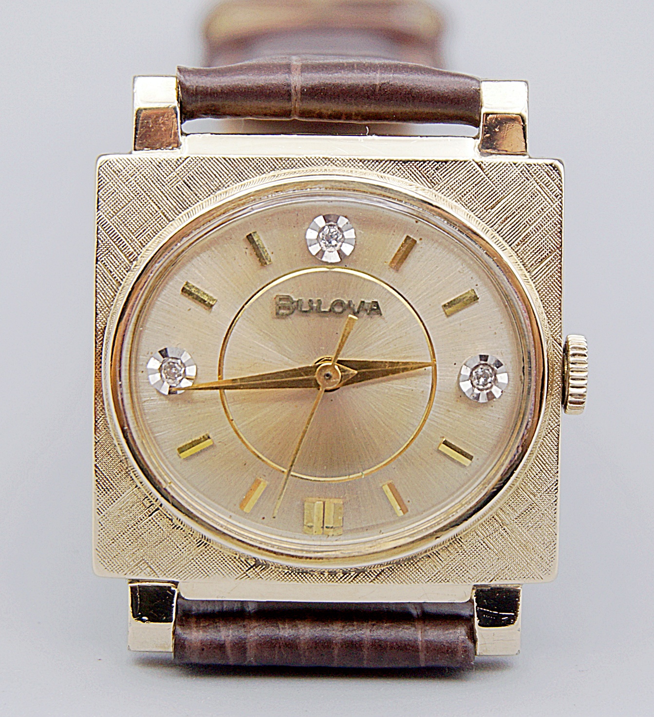 นาฬิกาเก่า BULOVA ไขลาน