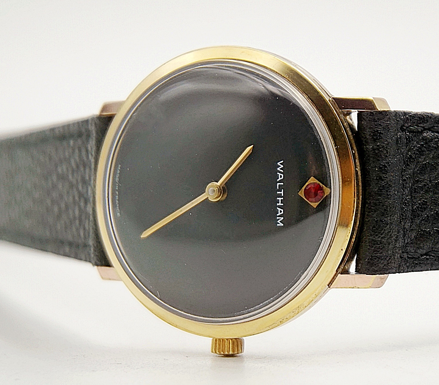 นาฬิกาเก่า WALTHAM ไขลาน