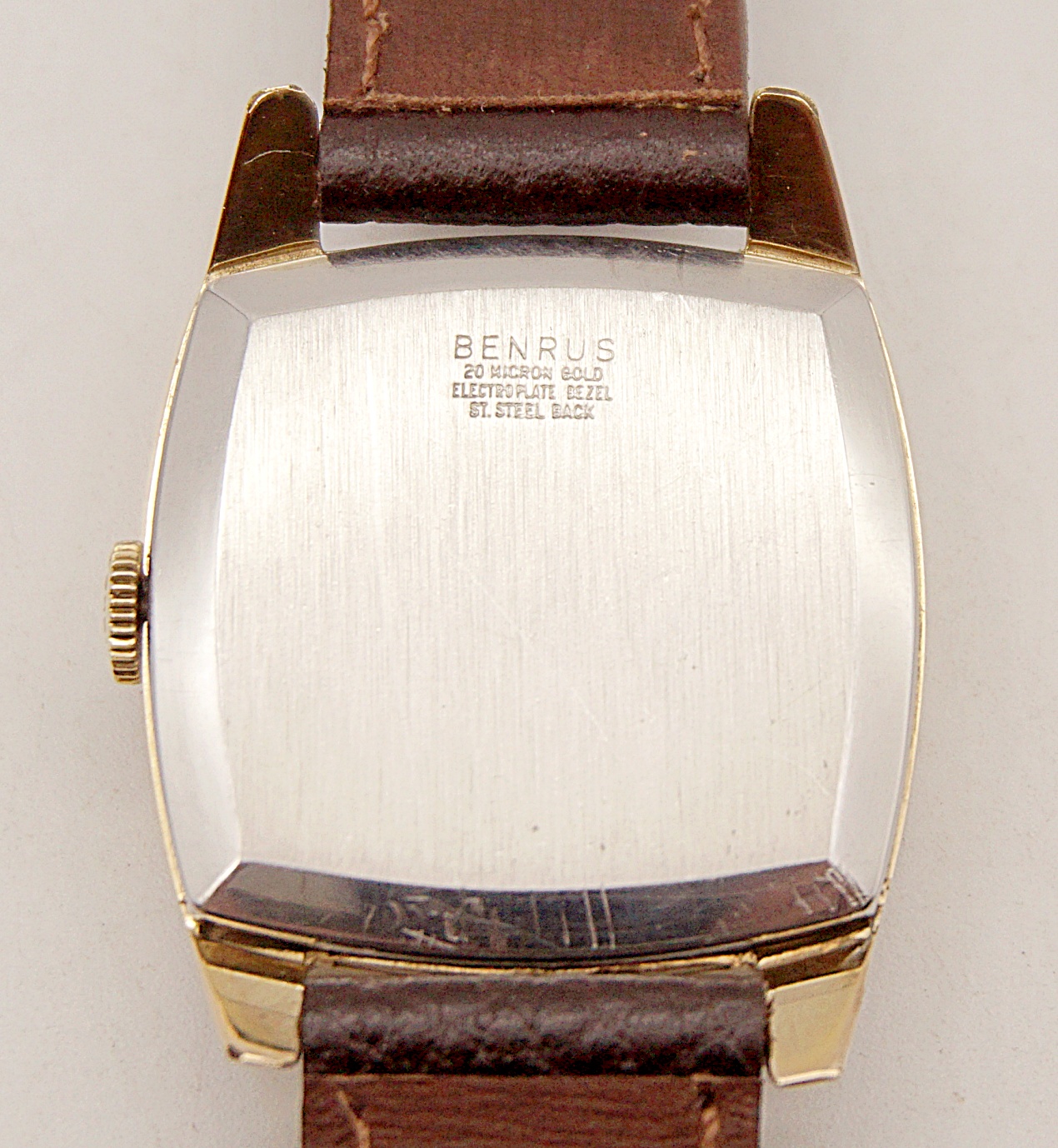นาฬิกาเก่า BENRUS ไขลานสองเข็มครึ่ง