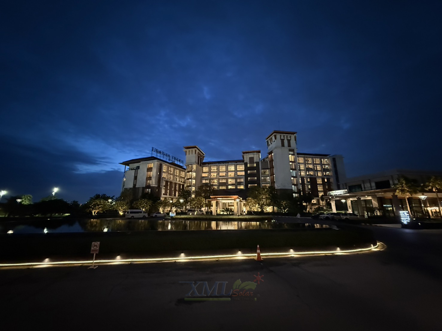 ไฟเส้นโซล่าเซลล์ รุ่น MD-SOLAR-SL10M / 20M / 30M / 50M (แสงเหลืองวอมไวท์)