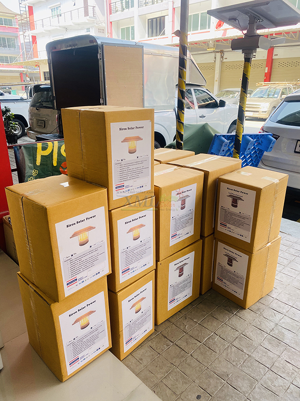 ไฟไซเรนพลังงานแสงอาทิตย์ (แสง : สีเหลือง) 10 watt