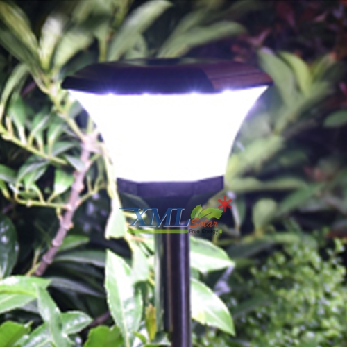 ไฟปักสนามโซล่าเซลล์ 8 Super SMD LED (แบบเหลี่ยม) สูง 80 ซม. (เเสง : ขาว)