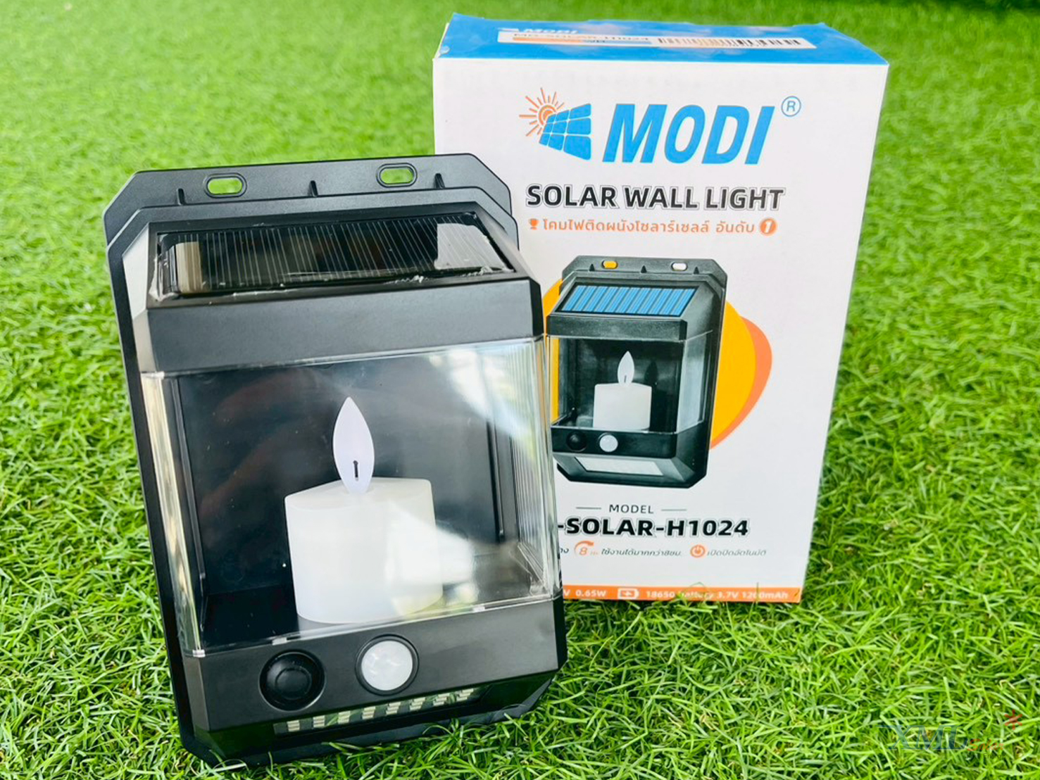 โคมไฟติดผนังเชิงเทียนโซล่าเซลล์ ระบบเซนเซอร์ กันน้ำIP65 เปิดปิดอัตโนมัติ (แสง : เหลือง+แสงขาว)