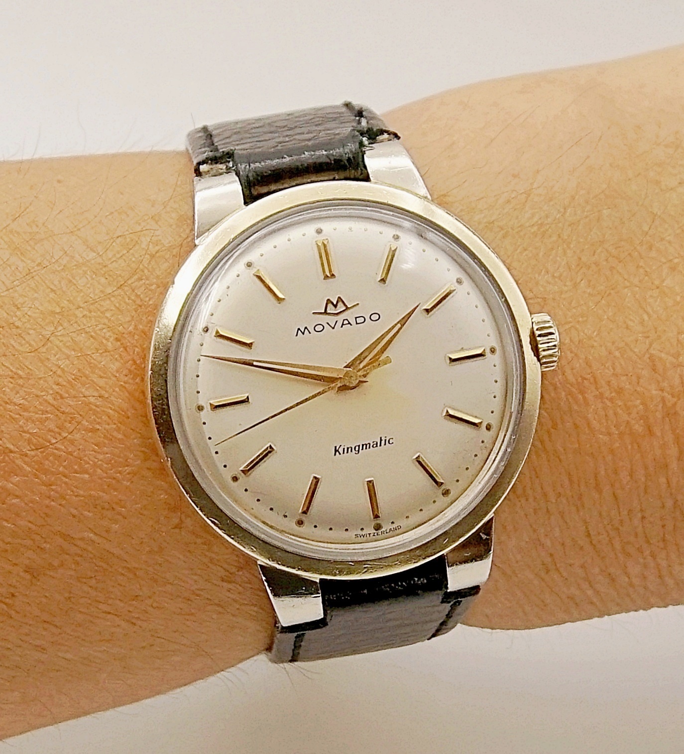 นาฬิกาเก่า MOVADO ออโตเมติก