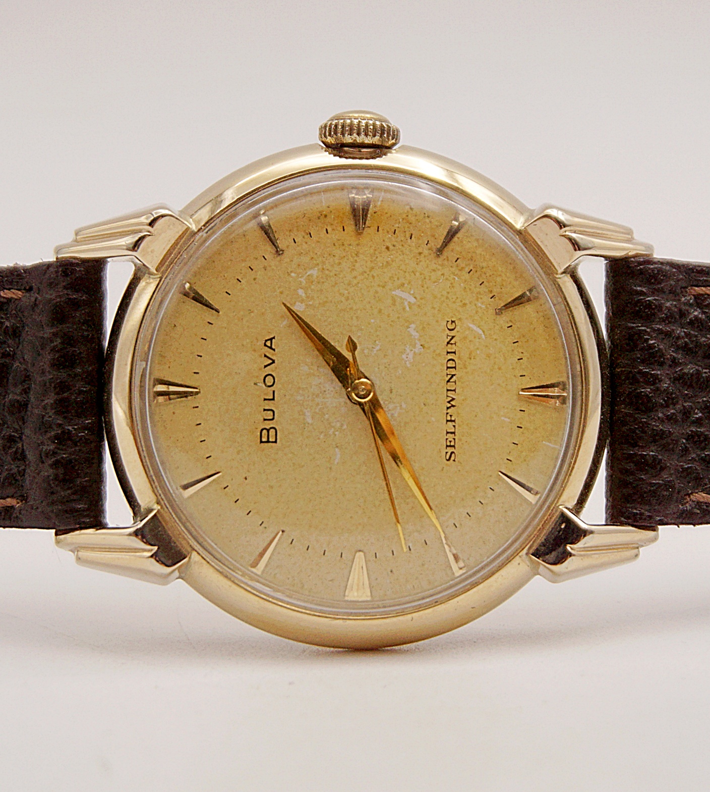 นาฬิกาเก่า BULOVA ออโตเมติก