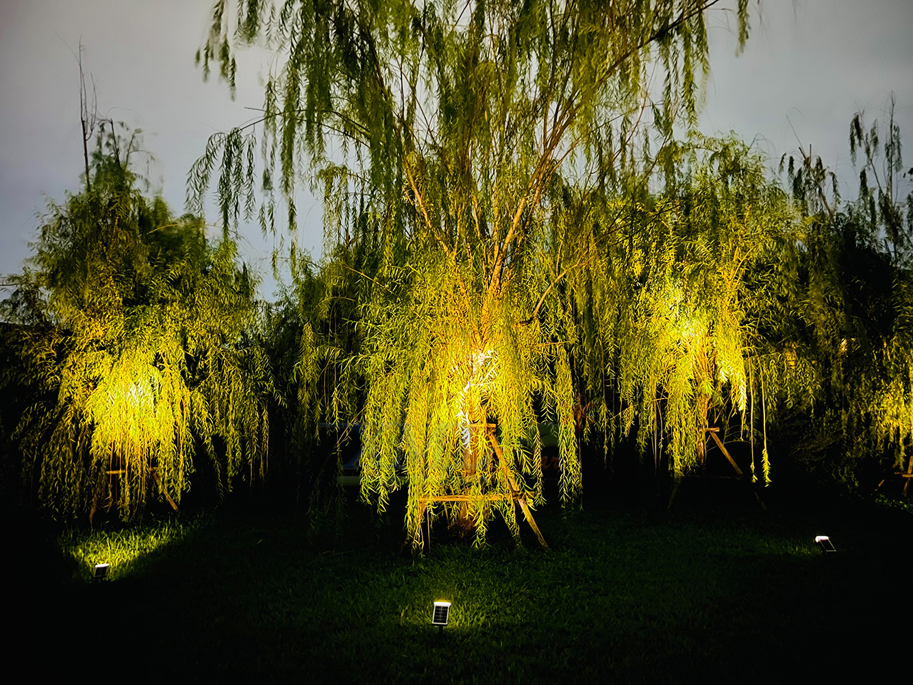 สปอร์ตไลท์ปักสนามโซล่าเซลล์ รุ่น SSL-001