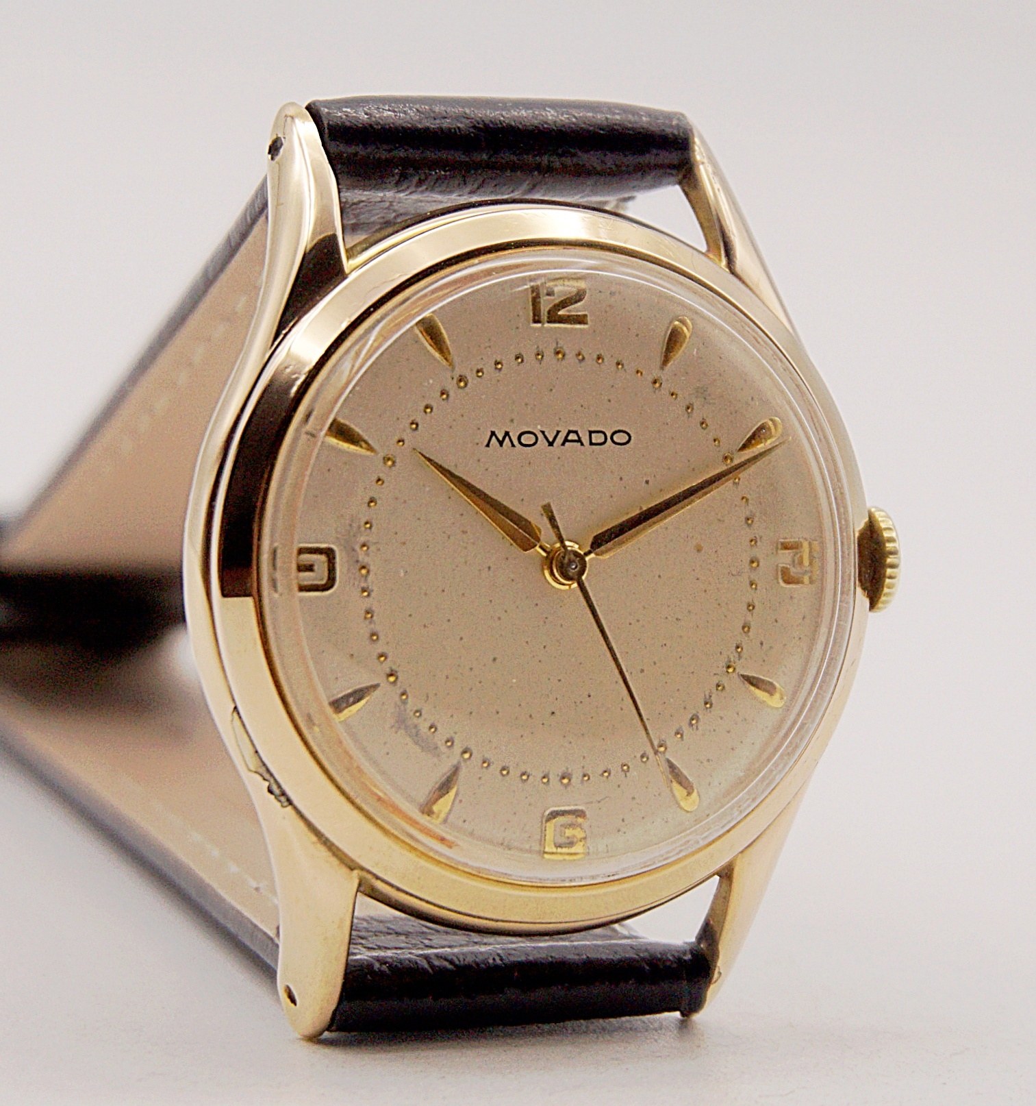 นาฬิกาเก่า MOVADO ไขลาน