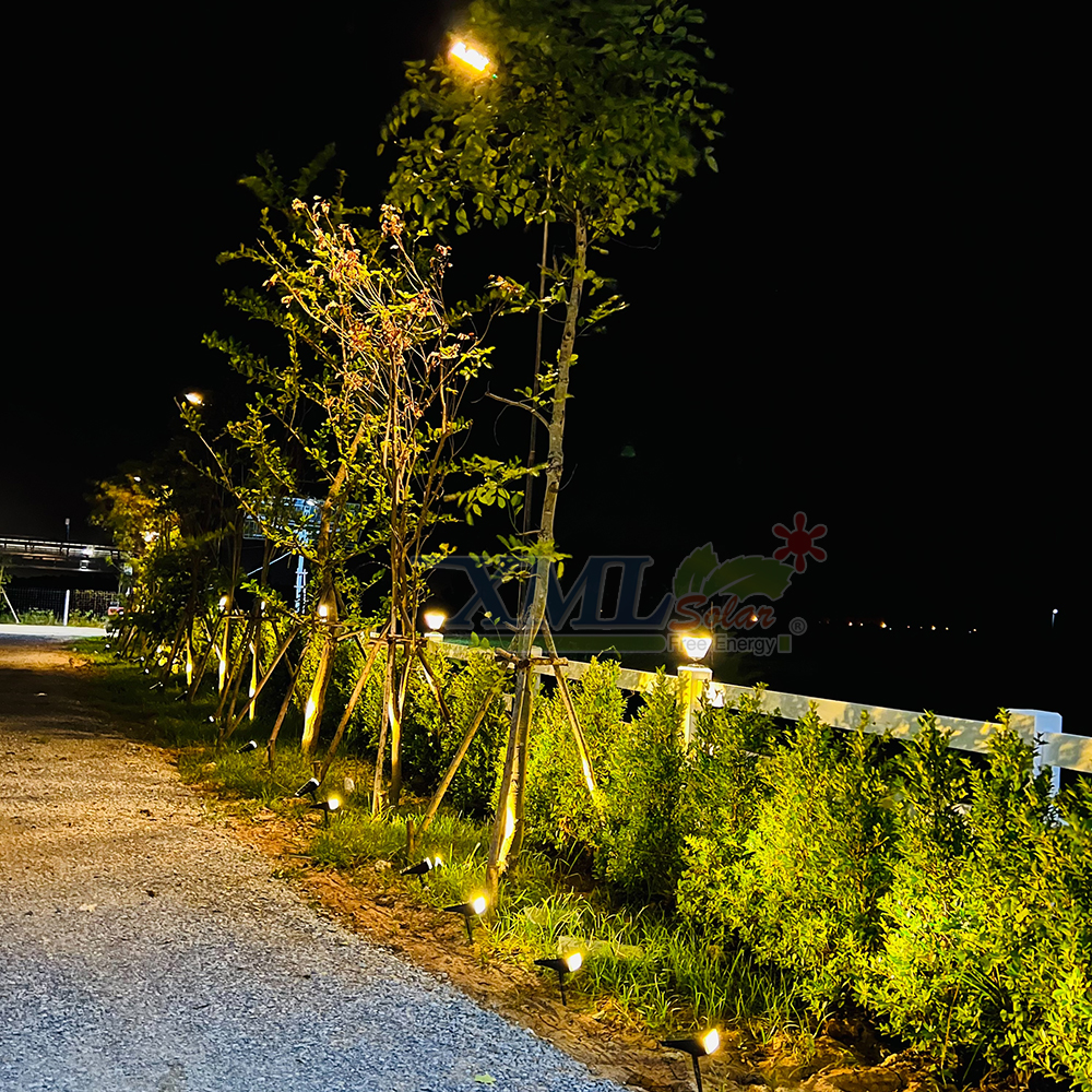 โคมไฟหัวเสาโซล่าเซลล์ รุ่น TZ-3661 (เปิดได้ 2 แสง)