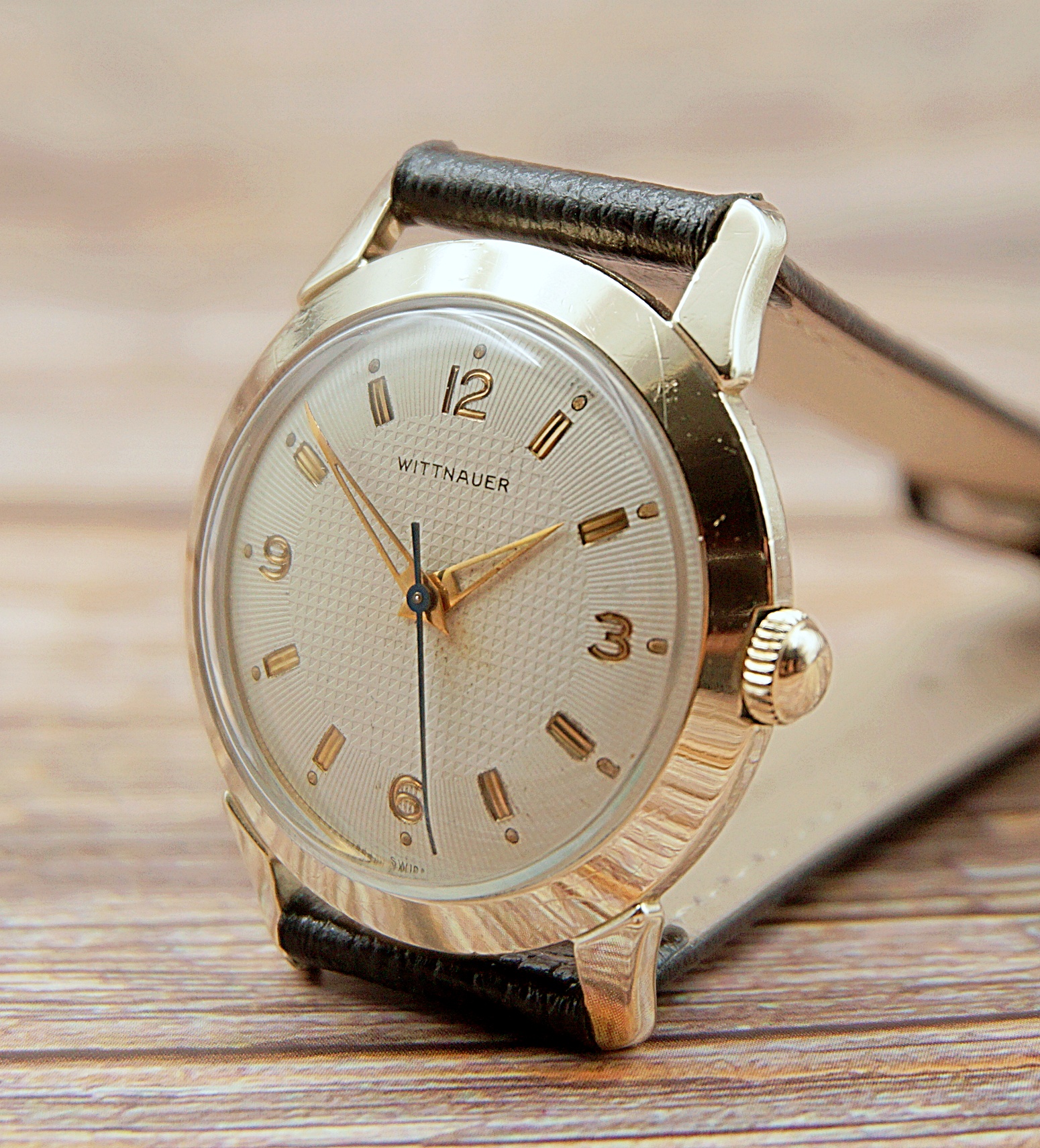 นาฬิกาเก่า WITTNAUER BY LONGINES ไขลาน