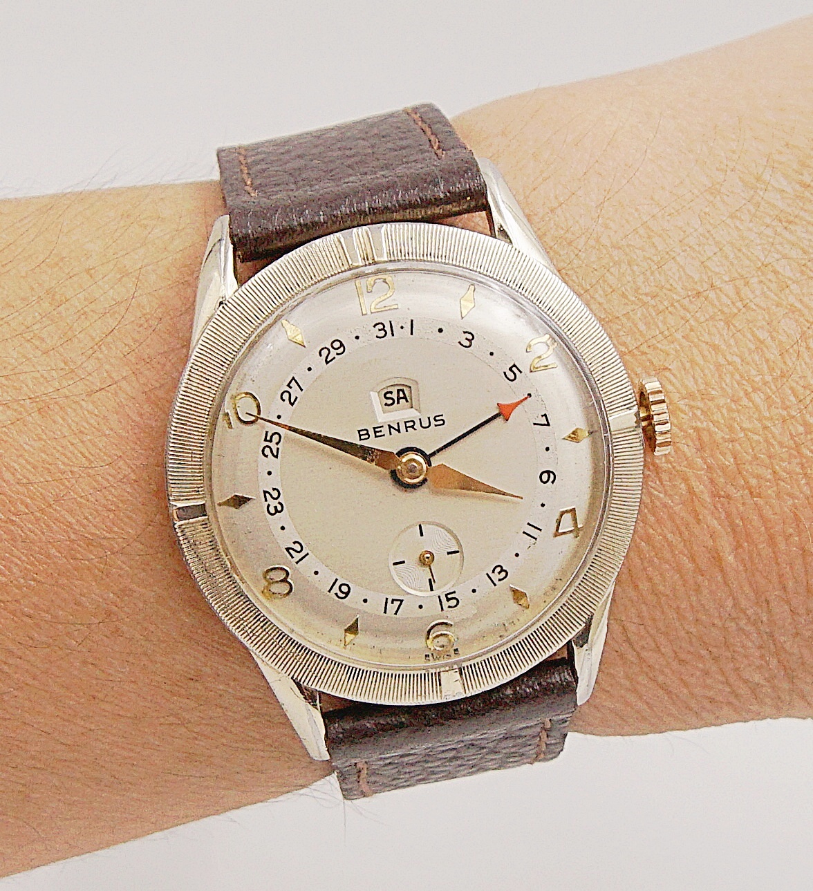 นาฬิกาเก่า BENRUS POINTER DATE ไขลาน