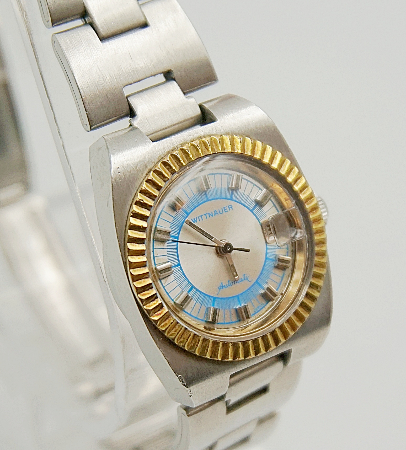 นาฬิกาเก่า WITTNAUER ออโตเมติก (นาฬิกาผู้หญิง)