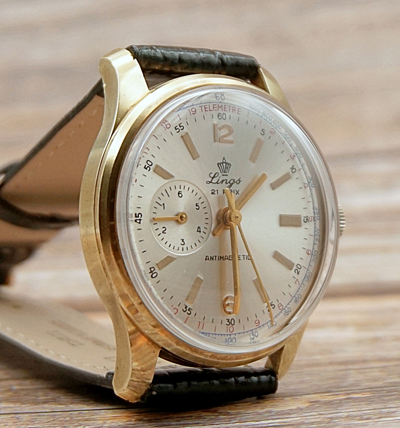 นาฬิกาเก่า LINGS ไขลาน