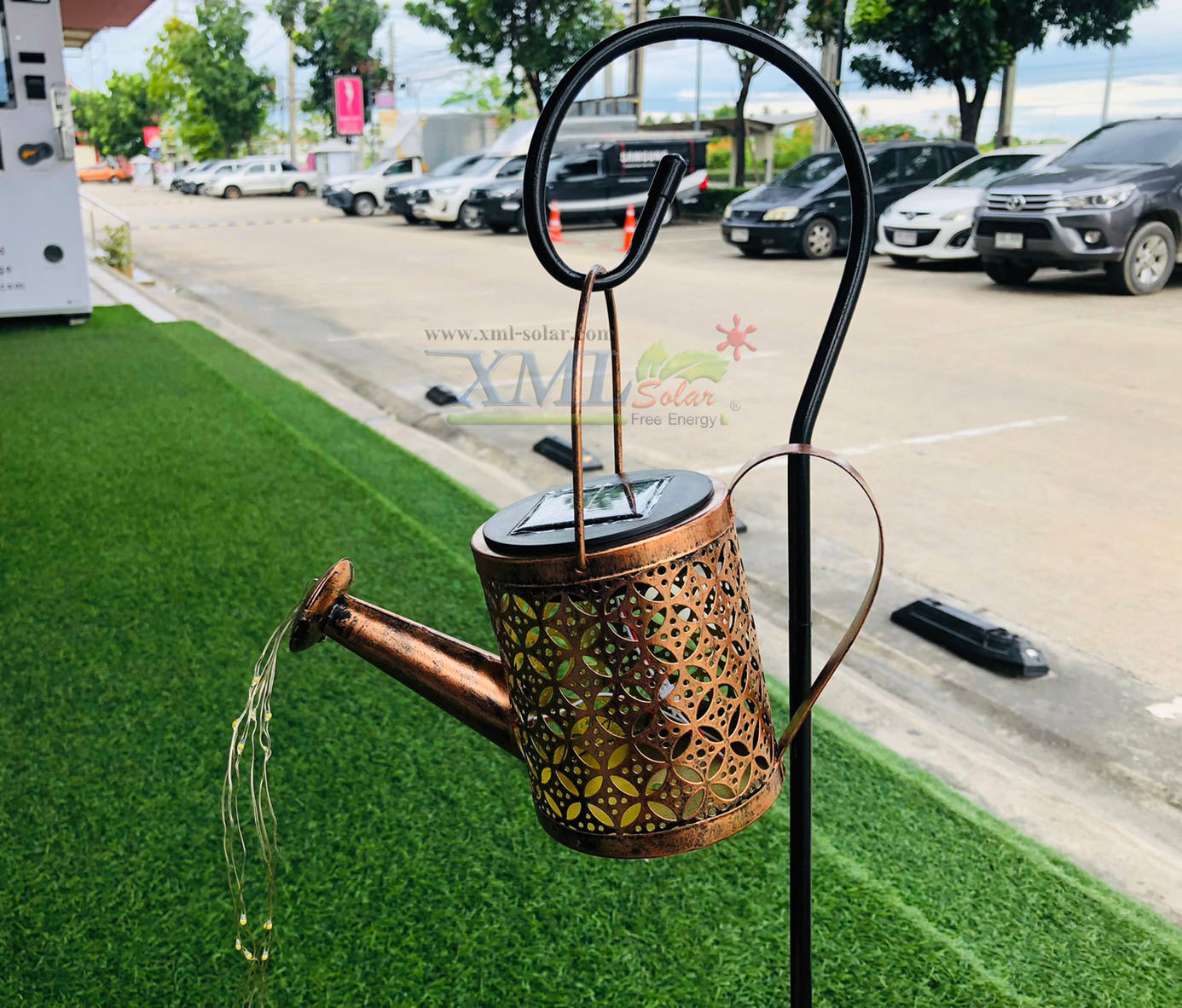 ไฟปักสนามโซล่าเซลล์ ทรงบัวรดน้ำ (chip 36 led ) (แสงเหลืองวอมไวท์)